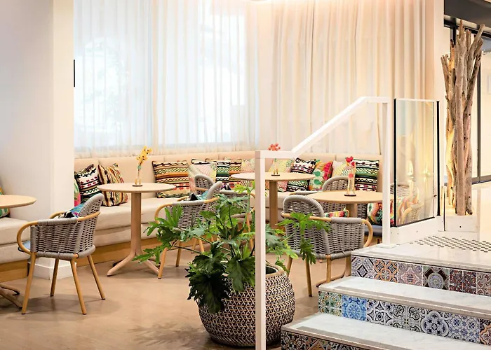 Croisette - Mgallery Collection 4* Cannes