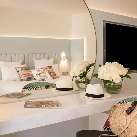Croisette - Mgallery Collection 4* Cannes